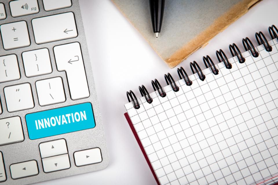 traditional advertising and marketing calendar